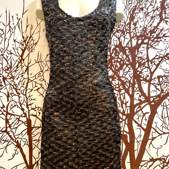 Guess sequin dress - Picture 2 of 4